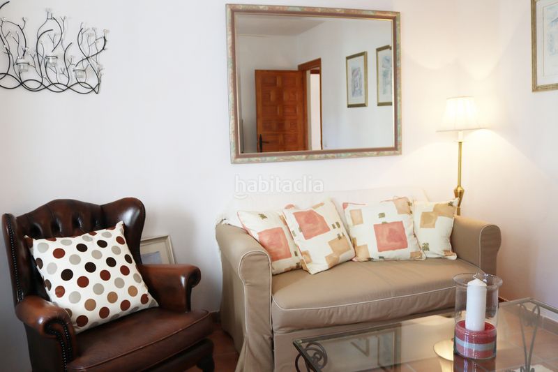 Foto d20d812c-cafe-4e8e-85c4-d4b708dc6706. Casa amb aparcament a Benichembla