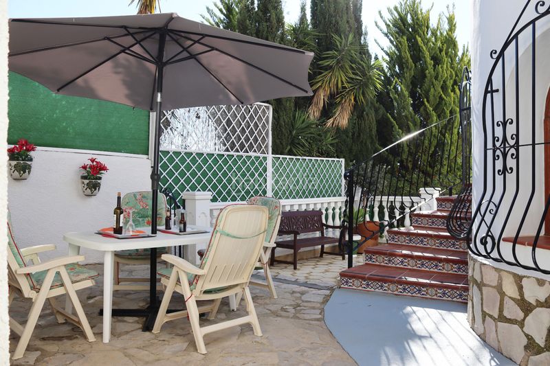 Foto e4b48f77-ddd3-42f4-b8fd-76882f782e9a. Casa amb aparcament a Benichembla