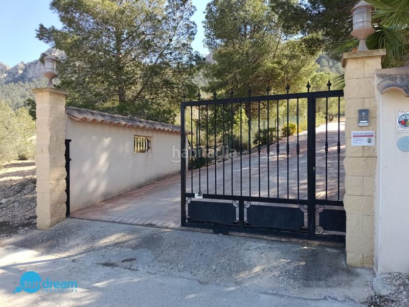 Foto 01c449c7-ccf6-45ce-9560-7949b02c3f65. Casa amb piscina a Abanilla