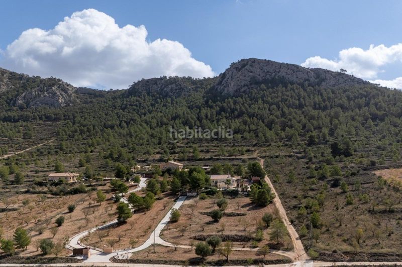 Foto 3b02a16f-623e-4e16-bf6c-7cf60b9c6919. Casa amb piscina a Abanilla