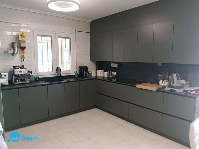 Foto 48e7cccd-9b15-4a92-86a9-a5b48b2f021d. Casa amb piscina a Abanilla