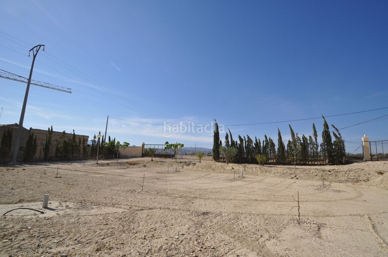 Foto 975292bd-27db-481a-a51e-d001850ce189. Local comercial a Abanilla