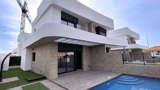 House in Montesinos (Los)