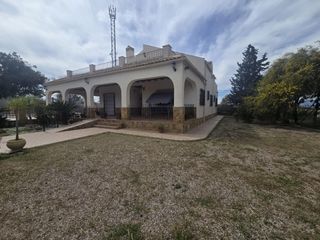 House in Jerónimo y Avileses