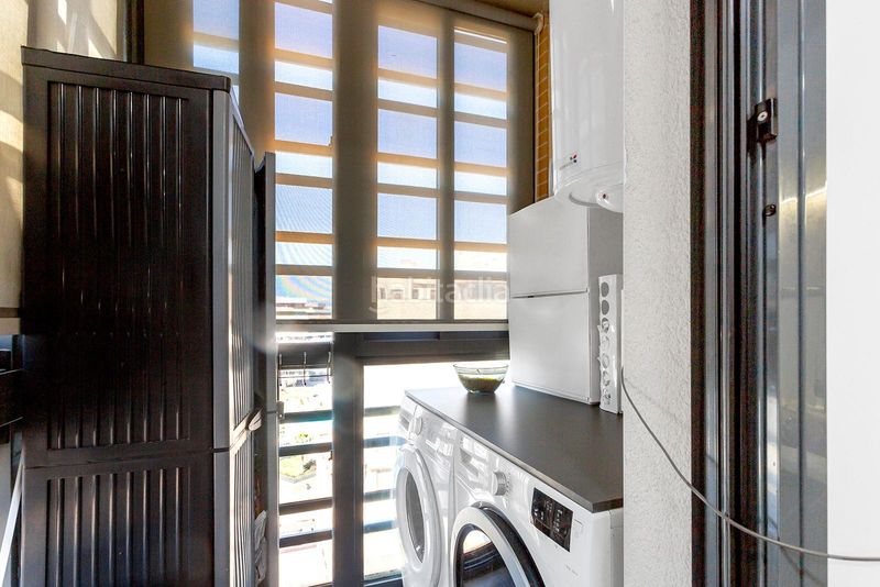 Foto 22f15c2e-d385-4be3-8dbc-ac82fb54eb68. Àtic a PAU 5 Alicante