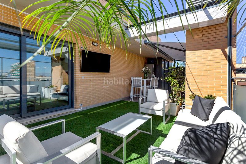 Foto 9f145b7d-2795-4073-bf0f-a9f8a7501f68. Àtic a PAU 5 Alicante