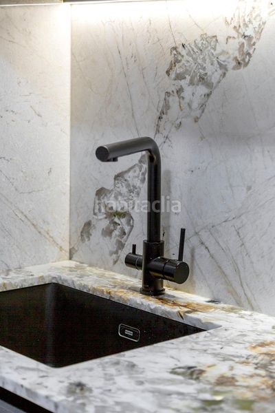 Foto bf5e66d2-5fc5-44c3-b012-2a31f298c244. Àtic a PAU 5 Alicante