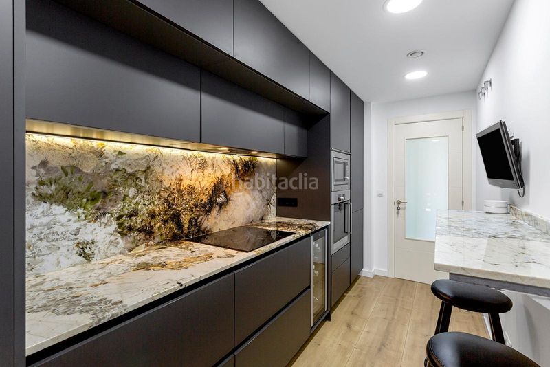 Foto f8257813-b270-43b2-bb10-7e8be8e2c5b0. Àtic a PAU 5 Alicante