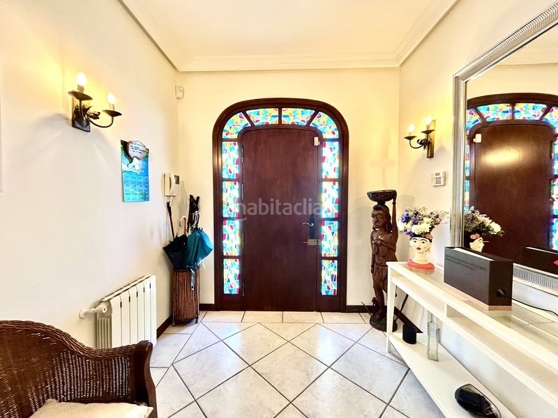Foto e79cd5c0-2b4d-4340-816a-0ba847ecefda. Casa amb aparcament a Los Europeos Torrevieja