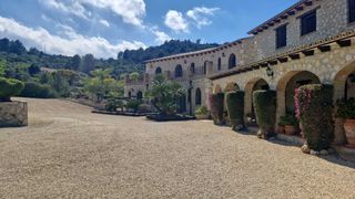 Locale commerciale in Llíber