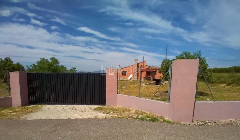Foto 71d85a5e-8486-4902-af69-ef0f8145a780. Masía en Pobla del Duc (la)