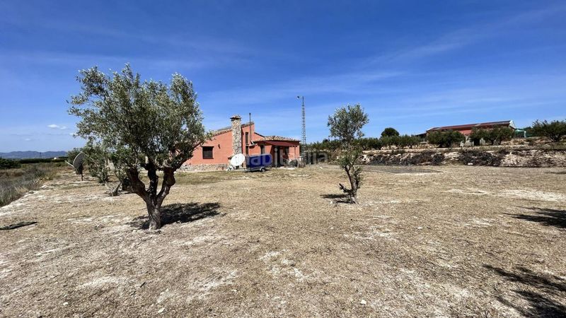 Foto 9bda4d8d-6490-40f4-b3d1-9fdccf5757c4. Masía en Pobla del Duc (la)