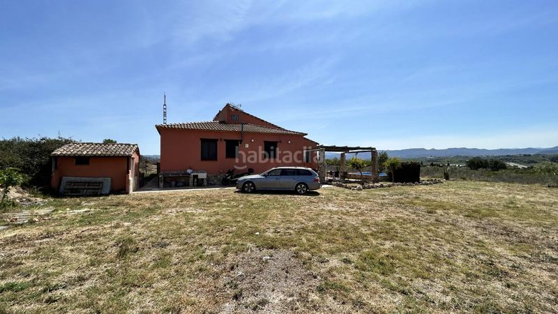 Foto ab966b8c-d482-477d-926d-c018097f047c. Masía en Pobla del Duc (la)