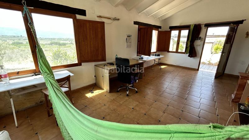 Foto c6edd105-1374-403b-91e0-e11f93998336. Masía en Pobla del Duc (la)