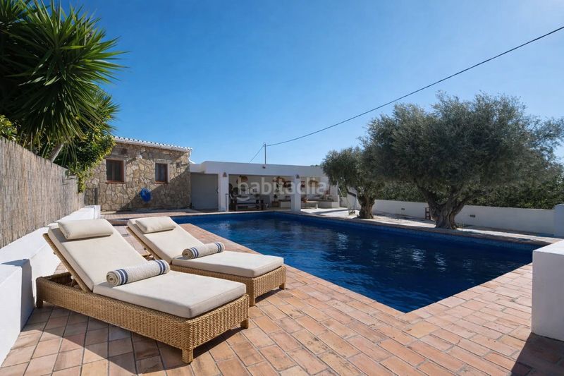 Foto 0ba26251-a0c3-4444-a3d3-0d1274b436e0. Masia a Benissa pueblo Benissa