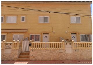 Zweistöckige Wohnung in Santiago de La Ribera