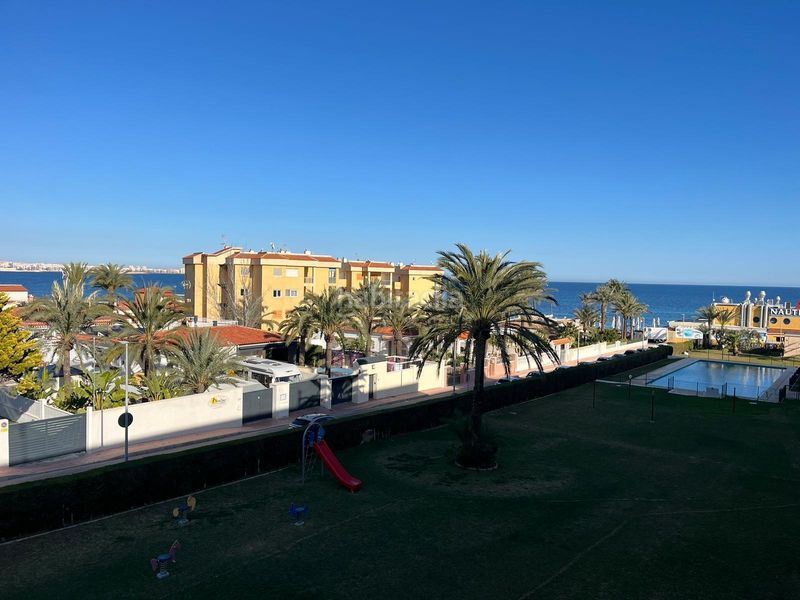 Foto 2e28be67-fc08-4a7d-9e1e-38ecef1a247a. Apartament a Punta Prima Torrevieja