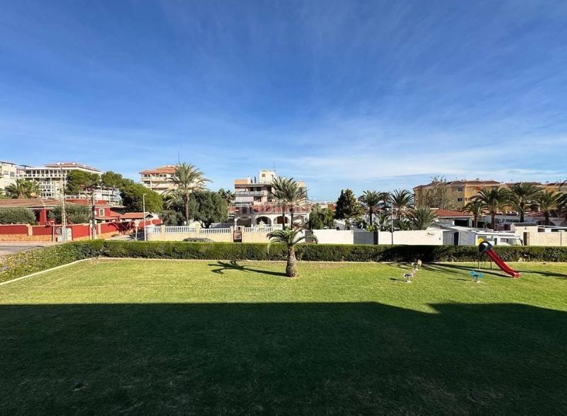 Foto e0a99289-19e8-4ec1-8b99-49968bd68055. Apartament a Punta Prima Torrevieja