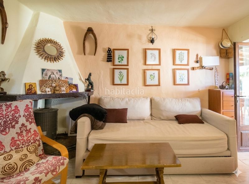 Foto 0136a7d8-99d9-4b6a-b6f8-4c5af2b52372. Masia a Benissa pueblo Benissa