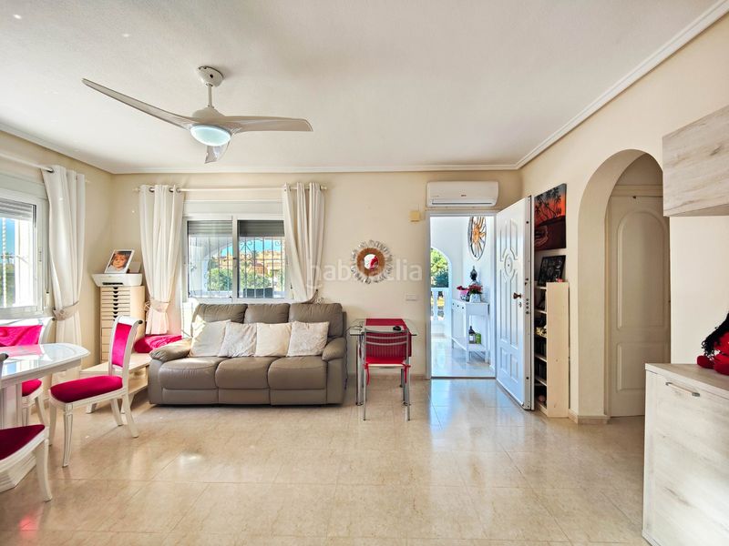 Foto 718204e8-7b67-4385-bfee-3da4f81f53aa. Casa amb aparcament a Rojales