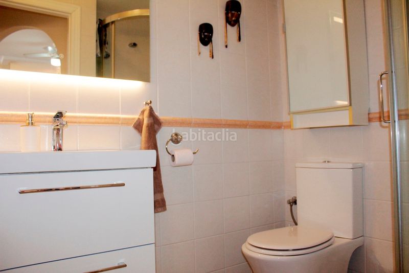 Foto 1fe30e2f-0804-4a38-820f-17b6f69e6729. Casa amb aparcament a Los Almendros Orihuela