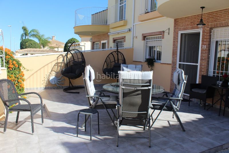 Foto 7d09b0b0-d3bf-4c7e-a388-835f8817ecf7. Casa amb aparcament a Los Almendros Orihuela