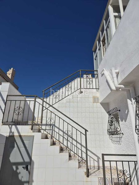 Foto b1b02a43-6254-4e2e-a1a3-e727c15d0a3e. Casa a Centro Alcázares (Los)