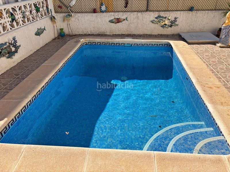 Foto f8b1f8bf-786a-44c9-ae11-1ed3d464100b. Casa a Rojales