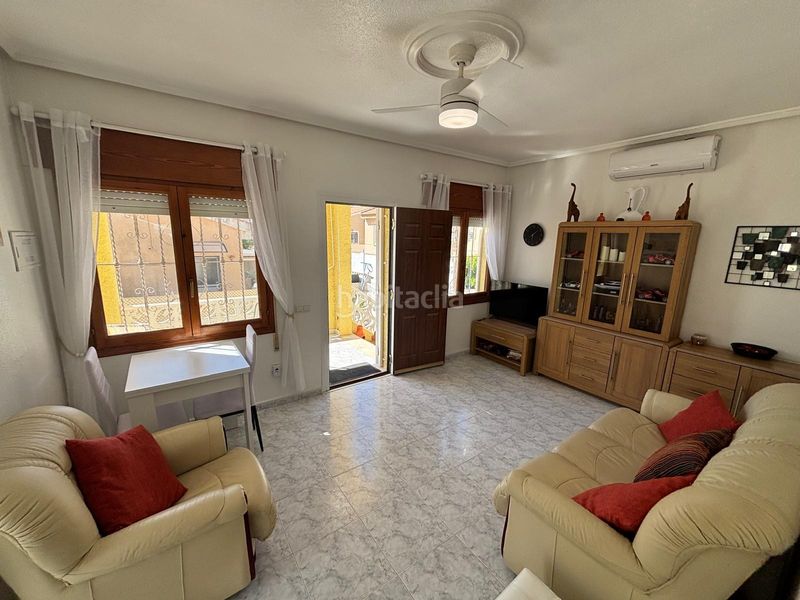 Foto fd85fd35-bffe-4e0c-a407-271815750b75. Casa a Rojales