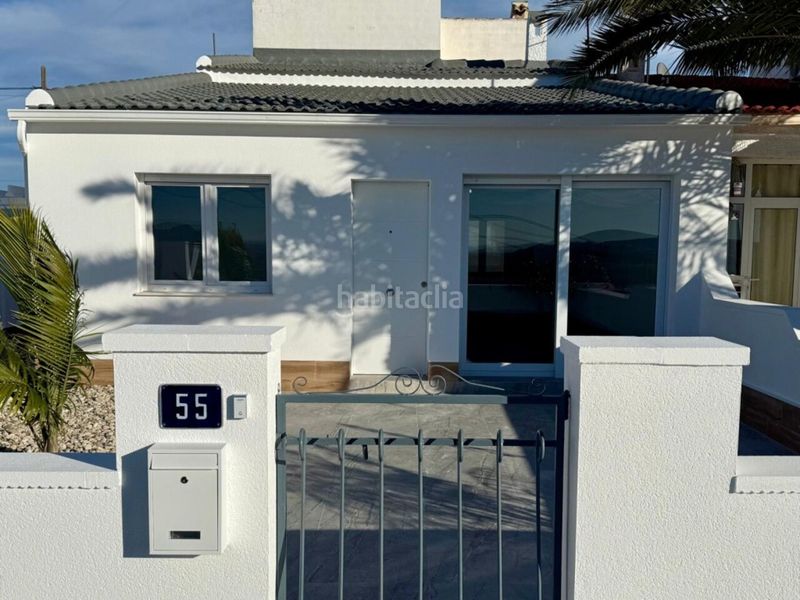 Foto 63cc4c3c-e59d-45b6-ab24-18964934ab17. Casa a Benijófar