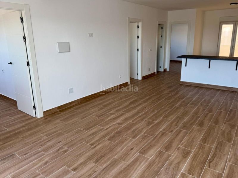 Foto b571dcf8-c24c-4fc6-bbc7-445ebe2e3efb. Casa a Benijófar