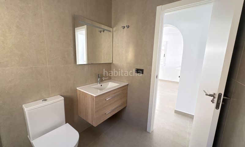 Foto ebc8e012-16a5-4ab4-9617-62eec51cf876. Casa amb piscina a Algorfa