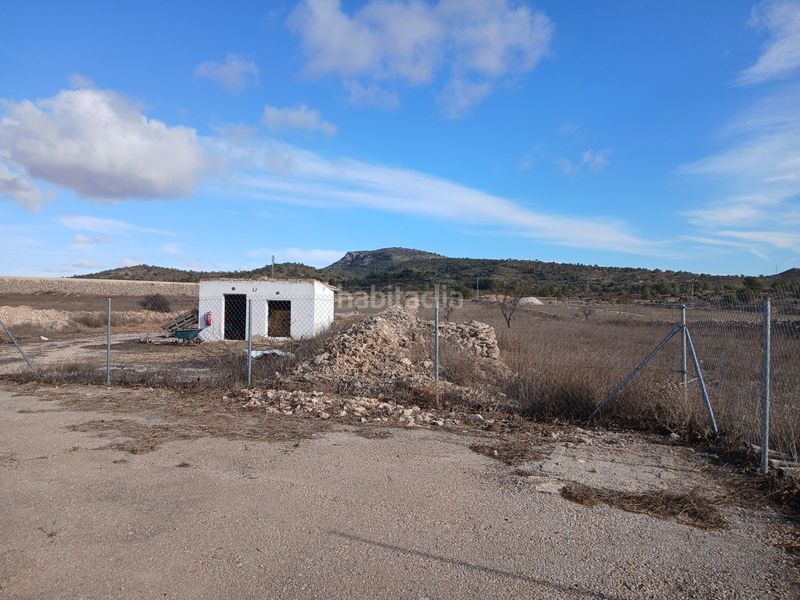 Foto 5bddc27e-12d7-4212-9bf6-5f4dbae74f82. Masia amb aparcament a Monòver