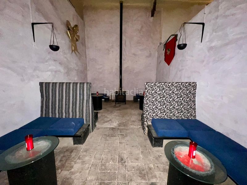 Foto 2f81091c-c63f-4888-9ca4-5068edeb73ee. Masia amb piscina a Yecla