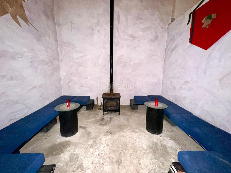 Foto ffd296af-88a6-4964-852c-007a4aa9b4f3. Masia amb piscina a Yecla