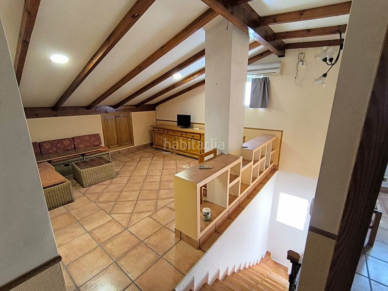 Foto 8ac96a81-b6e0-4e66-b293-c015bfc7fe4c. Casa amb aparcament piscina a Yecla