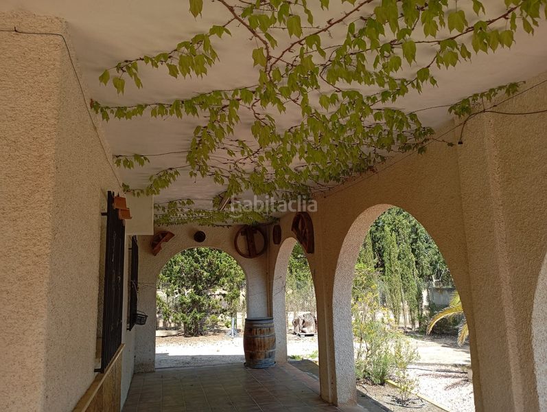 Foto cff0b52e-c8e4-45bd-86fa-e93ff4de9ad6. Casa amb aparcament piscina a Yecla