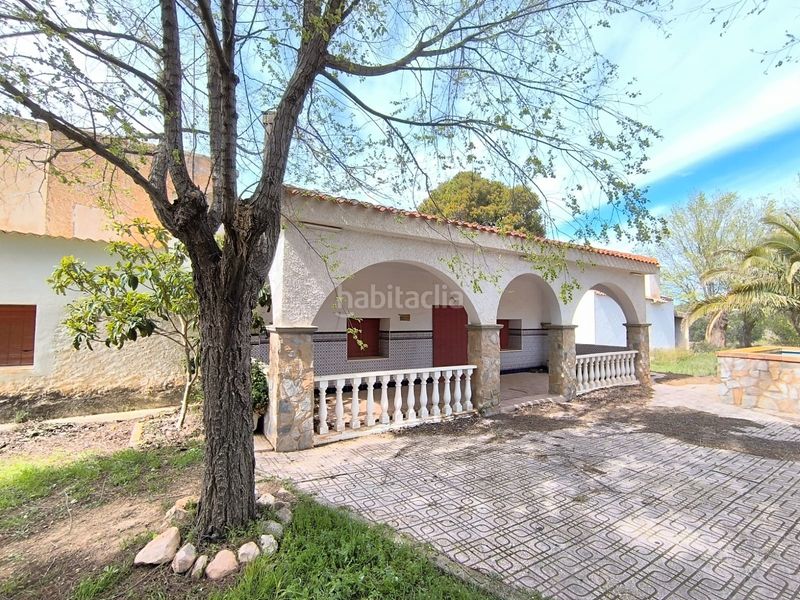 Foto 6a6d1d49-ef44-4baa-9483-23b30a09adc1. Masia a Yecla