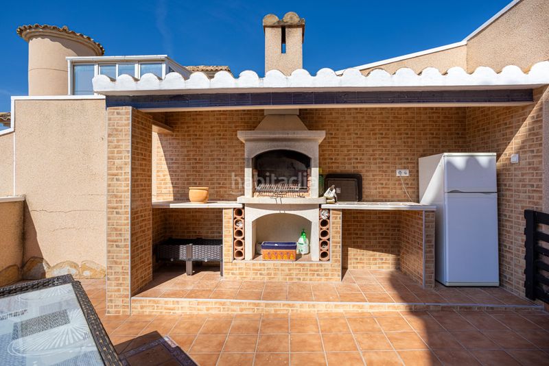 Foto 4e96a3a0-87b7-4d32-8690-012a5d9dc9d7. Casa amb aparcament a Benijófar
