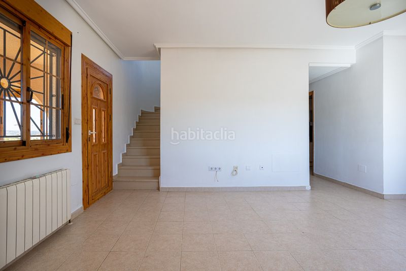 Foto 4ef462da-08e7-437a-a606-36e5315a2a6b. Casa amb aparcament a Benijófar