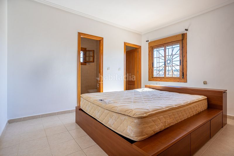 Foto 6fe13674-2d76-44d1-b26c-e38361e2b14e. Casa amb aparcament a Benijófar