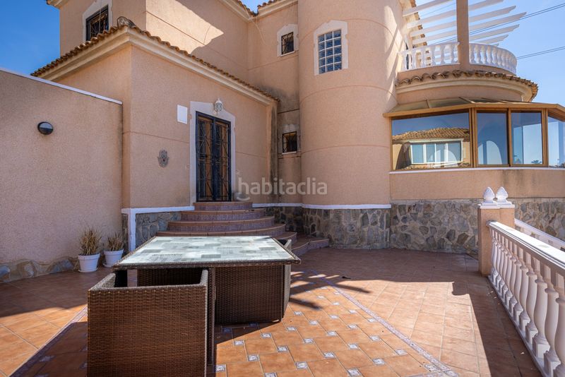 Foto fe182863-04be-4ecb-86ca-613d113d098a. Casa amb aparcament a Benijófar