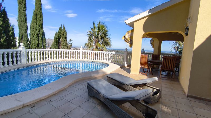 Foto 6ba4e0c3-cc70-454d-be8a-0f1abeb93dd3. Casa amb xemeneia a La Xara-La Sella Dénia