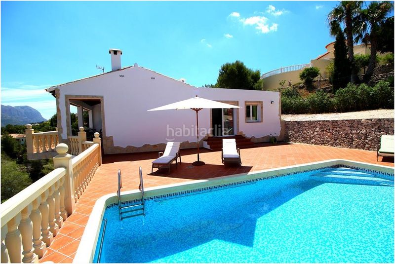 Foto a5ae9751-8e24-4bb6-8894-384d0b7e9d58. Casa amb xemeneia piscina a La Xara-La Sella Dénia