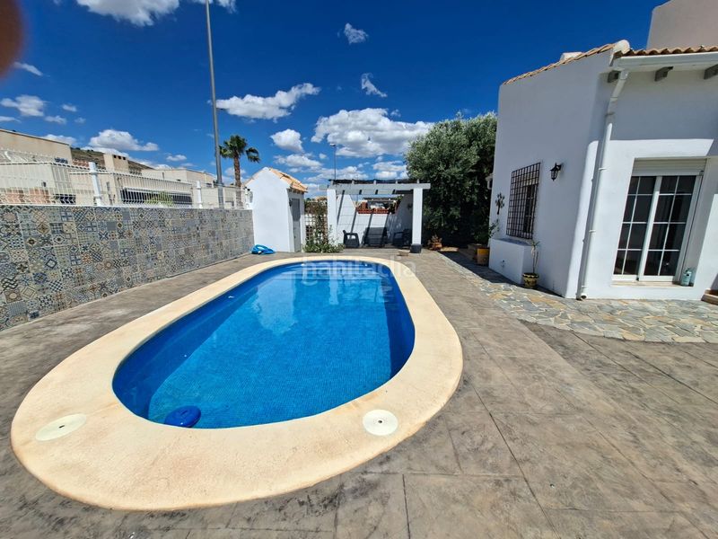 Foto 269097cc-ff4b-4cfc-8754-24fbe54e82ef. Casa a Blanca