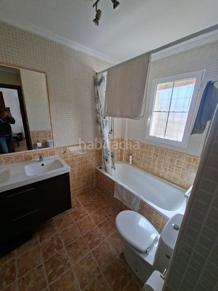Foto 2fc4f202-3d57-44e7-90f9-0a78f4d3e8d5. Casa a Blanca