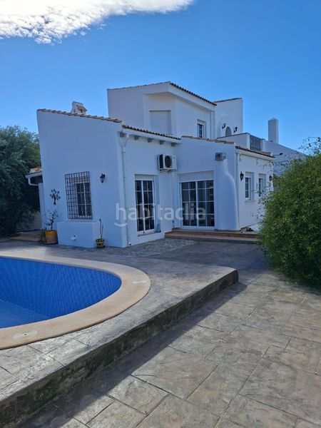 Foto e7ba1983-f9ba-4adc-9320-22f31cd02f64. Casa a Blanca