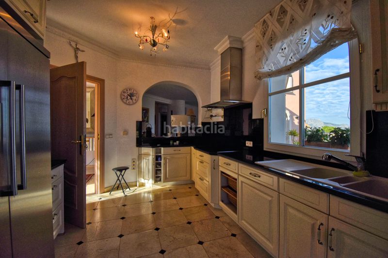 Foto d87f90e5-810f-4801-bda4-f31005260dbc. Casa amb xemeneia a La Xara-La Sella Dénia