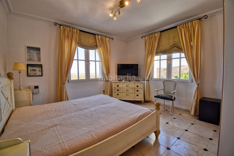 Foto e65aafcd-1372-4e38-af2b-99171640674c. Casa amb xemeneia a La Xara-La Sella Dénia