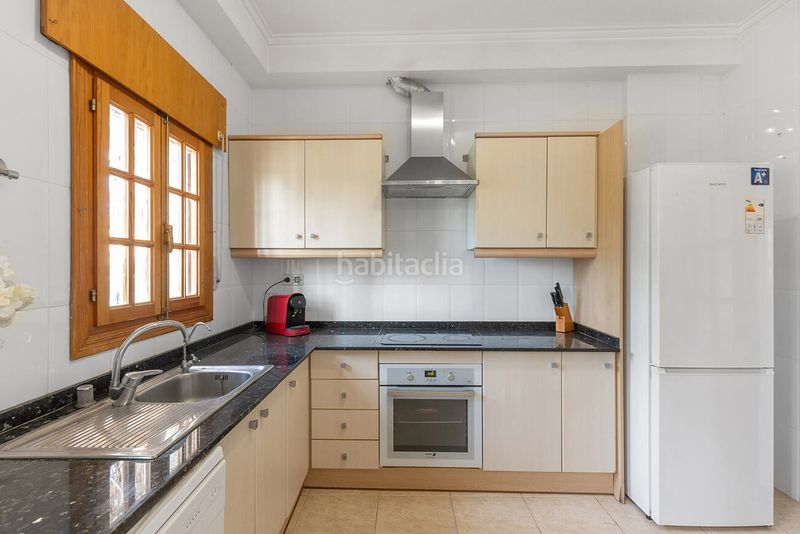 Foto 0e5259d2-7d51-4fa2-9d12-e2db8194f8e2. Casa amb piscina a Almoradí